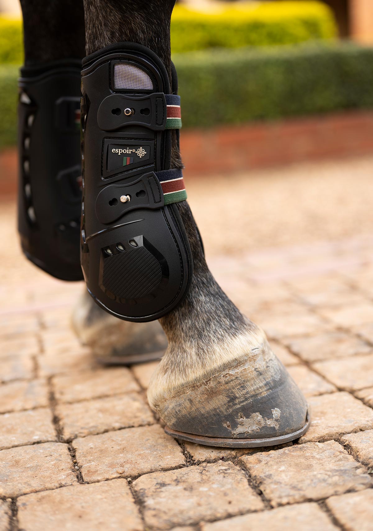 grey tendon boots